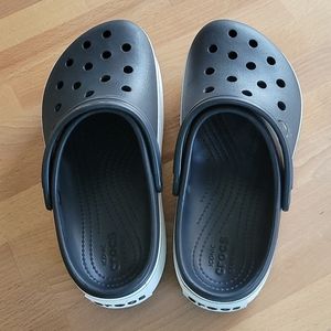 Platform Crocs